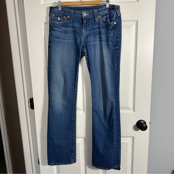 True Religion Straight w/Flaps women's jeans, size 32, denim, casual, fall - Picture 2 of 13
